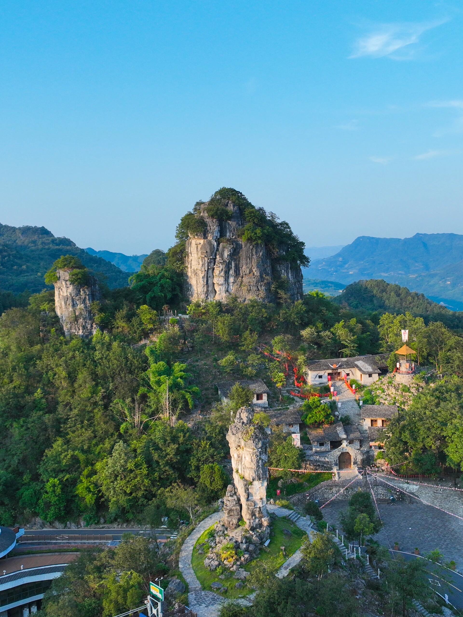 离宜宾近的旅游景点图片