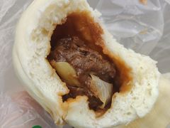 鲜牛肉包子-紫光园清真北京小吃(安华店)