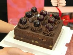 -红宝石·鲜奶小方·海派西点房(南丹店)