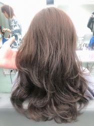 -COMO SALON 烫染可茉发型