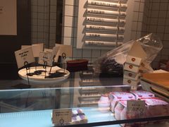 面包甜点陈列柜-爱上甜蜜蜜(田盛街店)