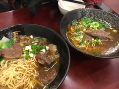 -尊品原汁牛肉面