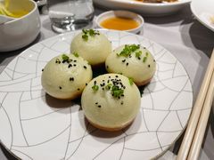 生煎馒头-屋里厢上海菜馆