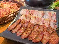-老滇山寨•云南特色菜•地方菜•民族风情歌舞表演(呈贡店)