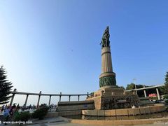 -人民防洪胜利纪念塔