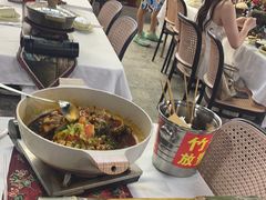 刘姐啤酒鱼-刘姐啤酒鱼民族演艺餐厅(西街总店)