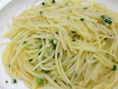 酸辣土豆丝-笨罗卜浏阳菜馆(龙华鹏润达店)