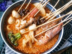 -佰人王串串香火锅(洋珠巷店)