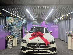 -上海星瀚奔驰4S店(红柳路店)