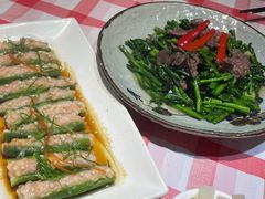 秋葵抱虾-龙桥私厨·姜花菊花过桥鱼·顺德菜(容桂店)