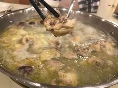 滋补榴莲鸡-一席地·本地鸡窝·杭帮鸡火锅(萧山银隆百货店)