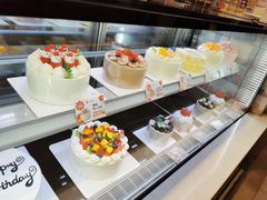 -花花卷卷·鲜食蛋糕(静安久光百货店)