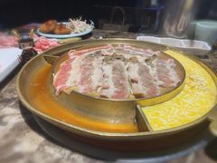 -猪啊牛呀羊啊铜盘烤肉(正大广场店)