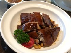 招牌明炉烧鸭-皇后餐厅-煲仔·小菜·打边炉(古北店)