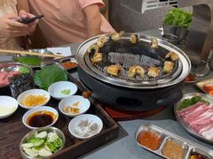 -围炉肉舍丹东海鲜烤肉·烤活鳗(步行街店)