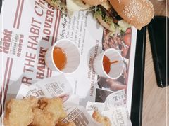-The Habit Burger Grill 哈比特汉堡(世博店)