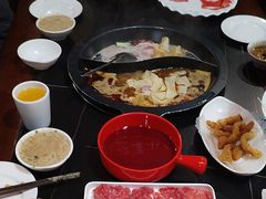 -陈府大宅门成都火锅·手切鲜肉(太原街店)