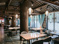 -乔家小院•非遗驴肉•本地小海鲜(滨河路店)