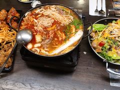 -MI WU FACTORY米屋美食工厂餐厅(绿地店)