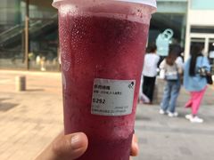 -喜茶(天津乐宾百货店)