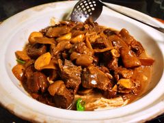 燜羊肉-轩记海鲜餐厅·四十五年老字号·经典粤菜(西区彩虹店)