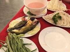 -山城年华老火锅(玉林店)