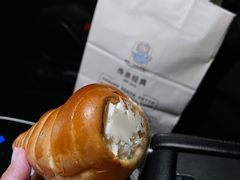 奶油牛角面包-新侨三宝乐面包店(崇文门店)