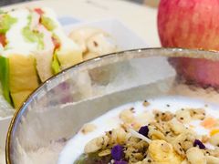 鸡肉蔬菜三明治-面包与我Bread Or Me(长城汇店)