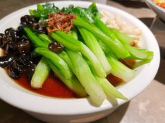 白灼菌菇菜心-新白鹿餐厅(嘉兴八佰伴华府店)