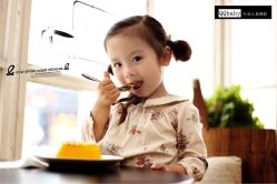 -QQBaby专业儿童摄影(华中路店)