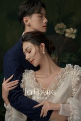 -乐派诗婚纱摄影