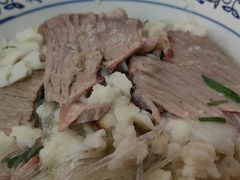 -一间楼牛羊肉泡馍馆(东一路店)