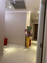 -蕾蕾美颜美容美体