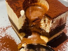 -必胜客(东大桥店)