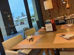 -松咖啡自助餐厅·松北香格里拉