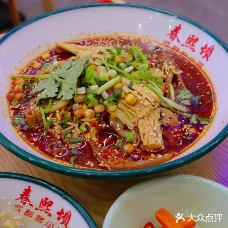 🔥春熙坝盘盘麻辣烫，盘到我心里了！