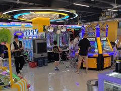 -爱玩嘉年华(龙湖曲江天街店)