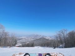 -中旅松花湖滑雪场
