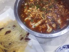 -金良酸菜鱼(宁海路总店)