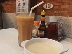 冻奶茶-香港新发烧腊茶餐厅(万象店)