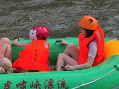 -虎啸峡漂流
