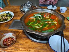 -苗家恒灵酸汤鱼-跳水牛肉连锁店(凯里总店)