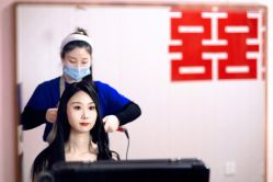 -欣薇婚纱(新源乐汇城店)