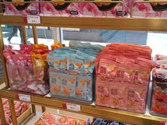 -品忆香炒货工坊(阳阳国际店)