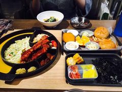 -肥肥虾庄·金牌油焖大虾(杨园滨江时代walk店)