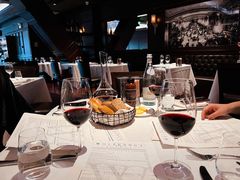 -Wolfgang’s Steakhouse 沃夫冈牛排馆(上海白玉兰广场店)