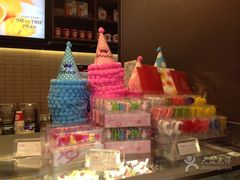 -85度C(生甜甜圈研究工坊·上海平凉店)