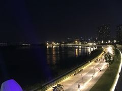 -南京眼步行桥