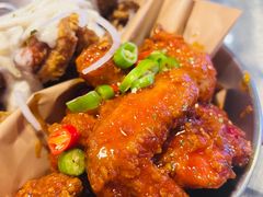 炸鸡一半一半-富乐满韩国正宗炸鸡韩国料理(虹泉路店)