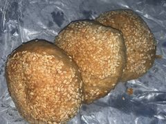 麻酱烧饼-四季小馆·地道北京小吃(广百店)